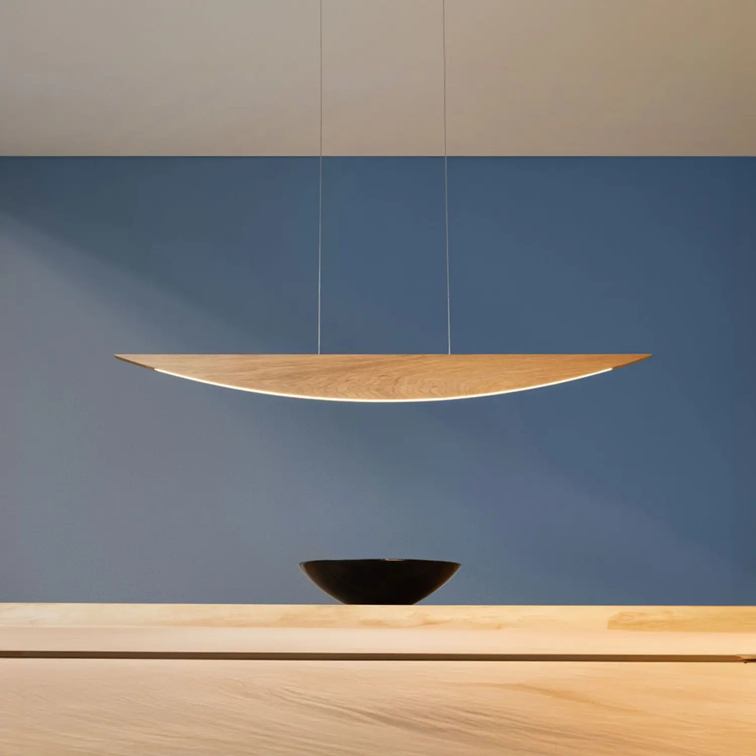 LED Pendelleuchte FÖHNIG mit Rollizug, 1.17m, 14W, Eiche geölt, Baldachin schwarz, 3000K, dimmbar